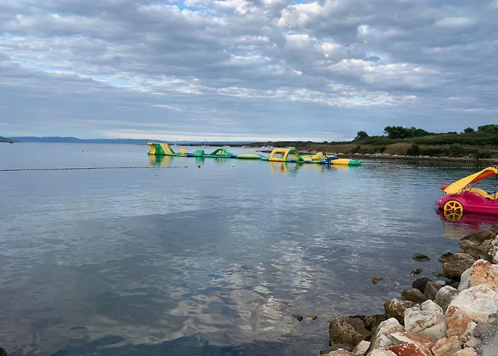 Bruna-liznjan, Medulin * Ližnjan